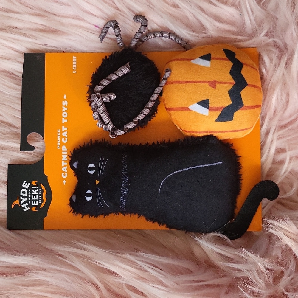 HOST PICK!! Brand New HYDE & EEK HALLOWEEN INSPIRED Cat Toy-3CT